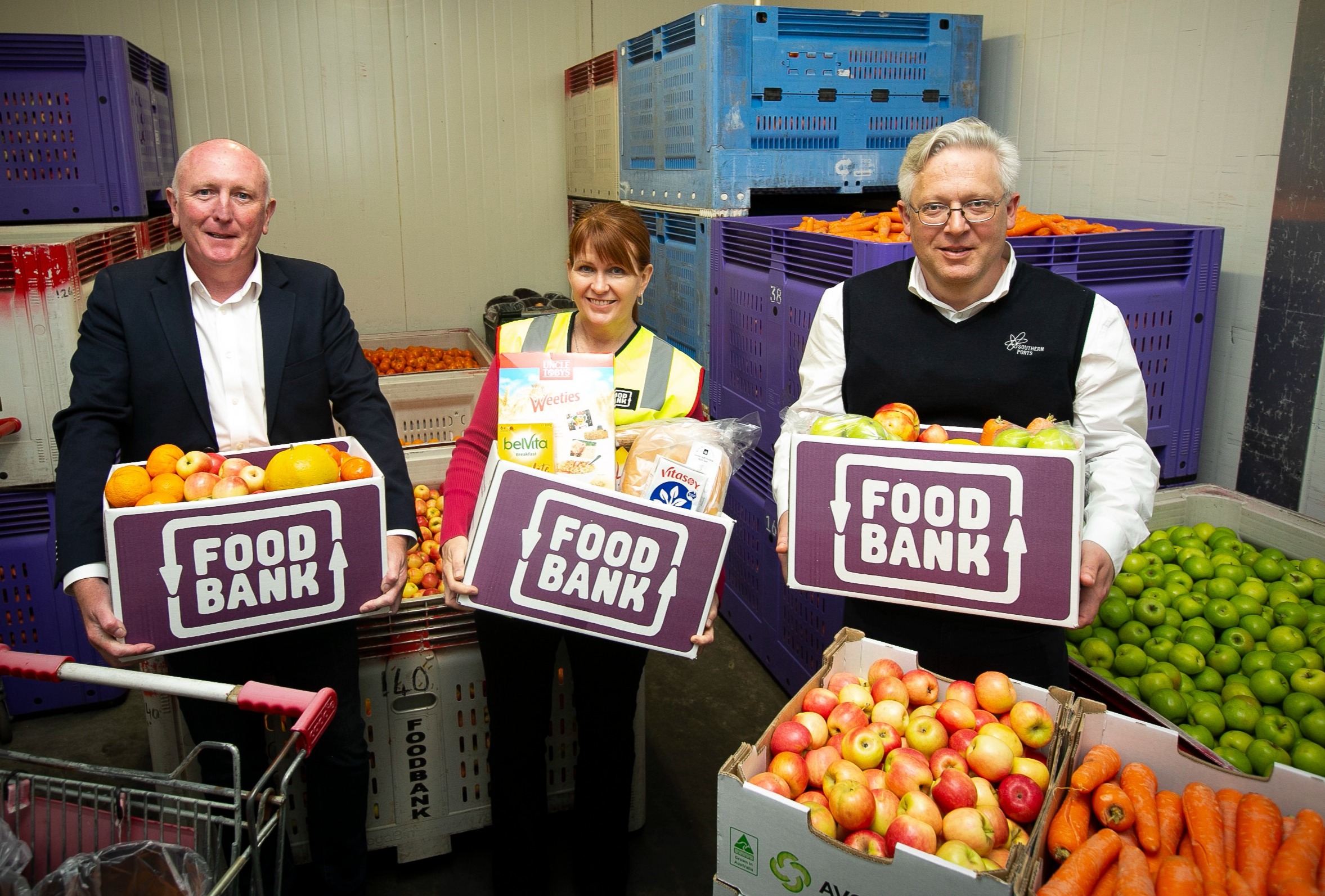 Foodbank partnership with Minister for Ports