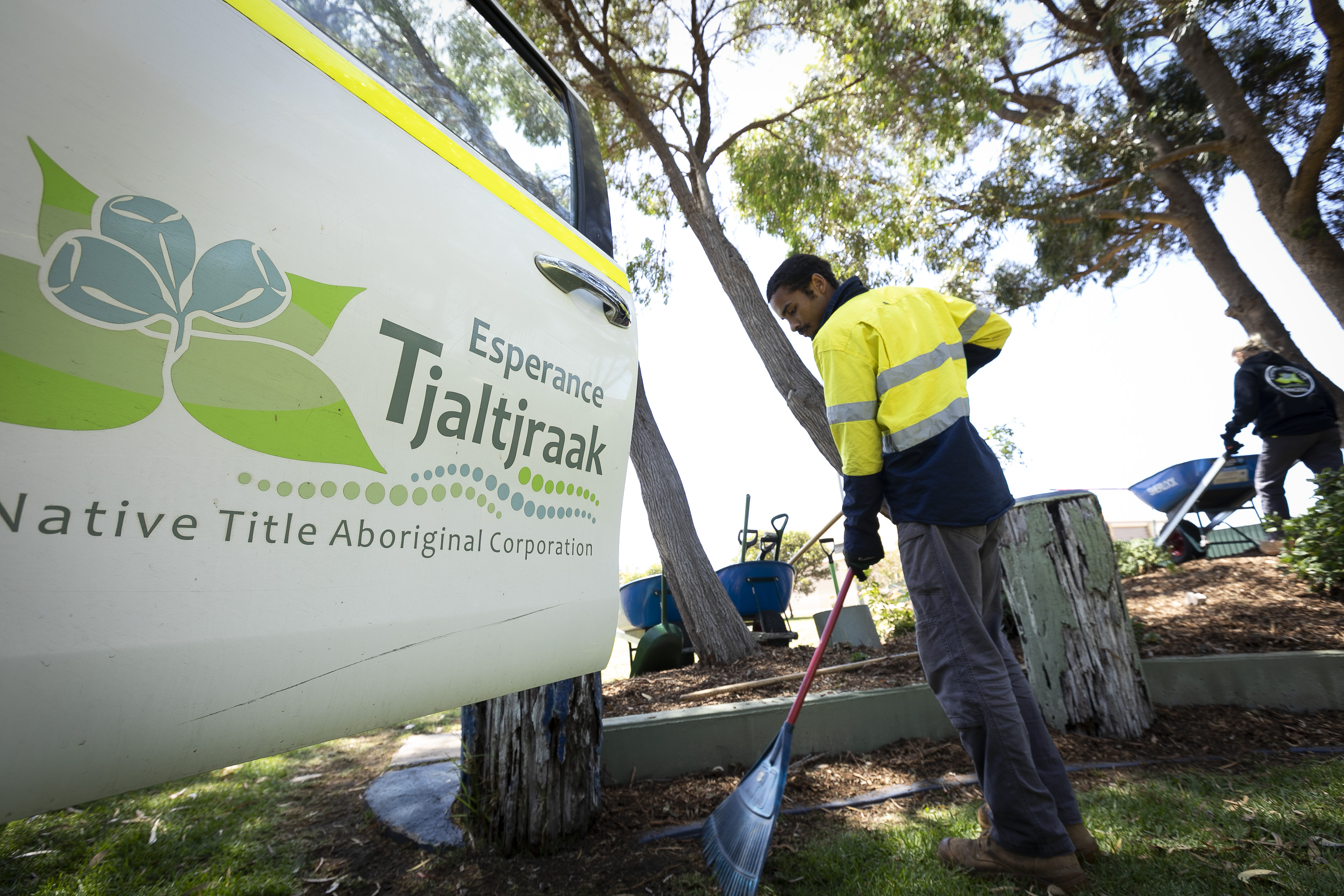 Esperance Tjaltjraak gardening contract