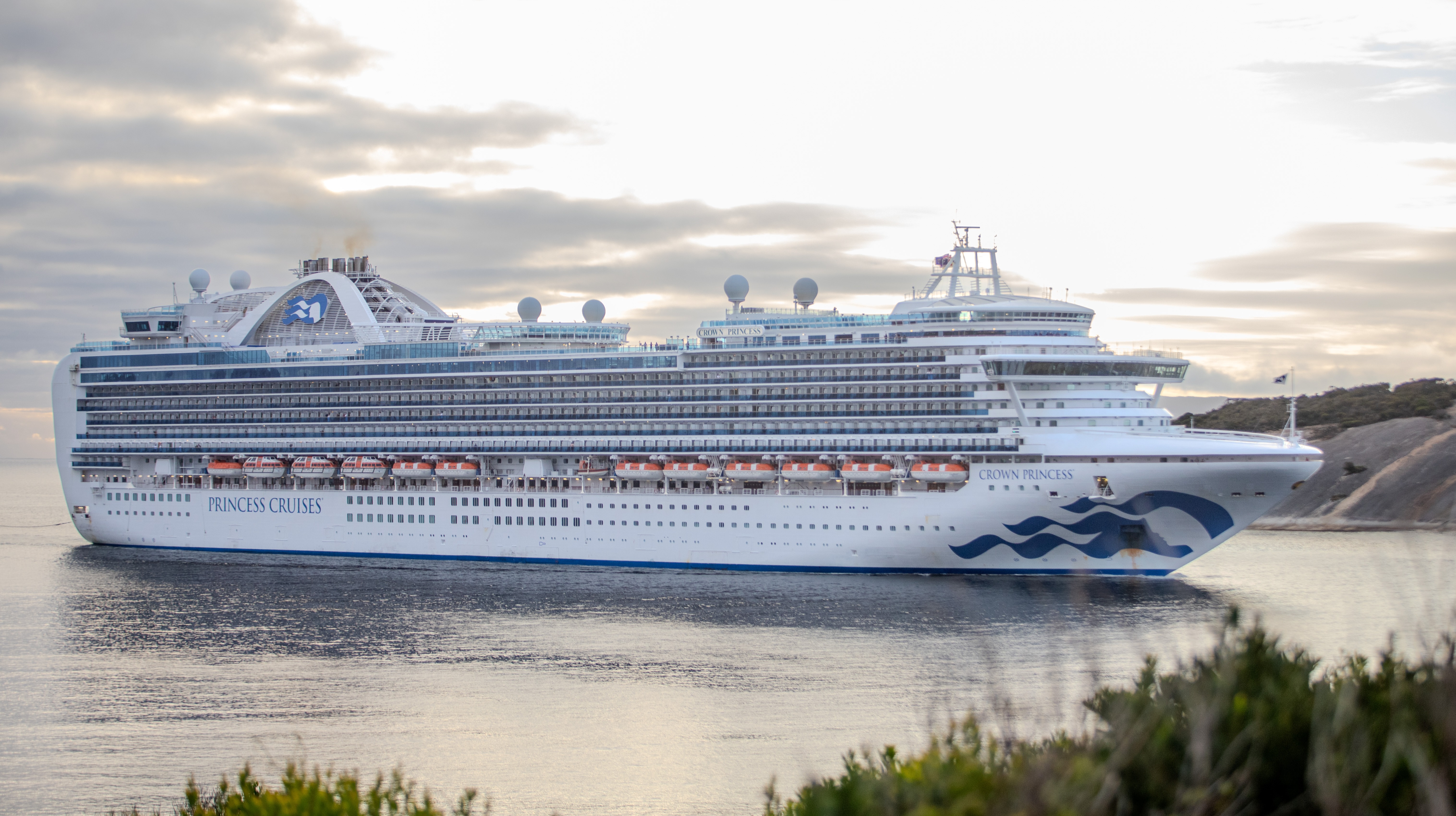 Cruise vessel arriving at Port of Albany