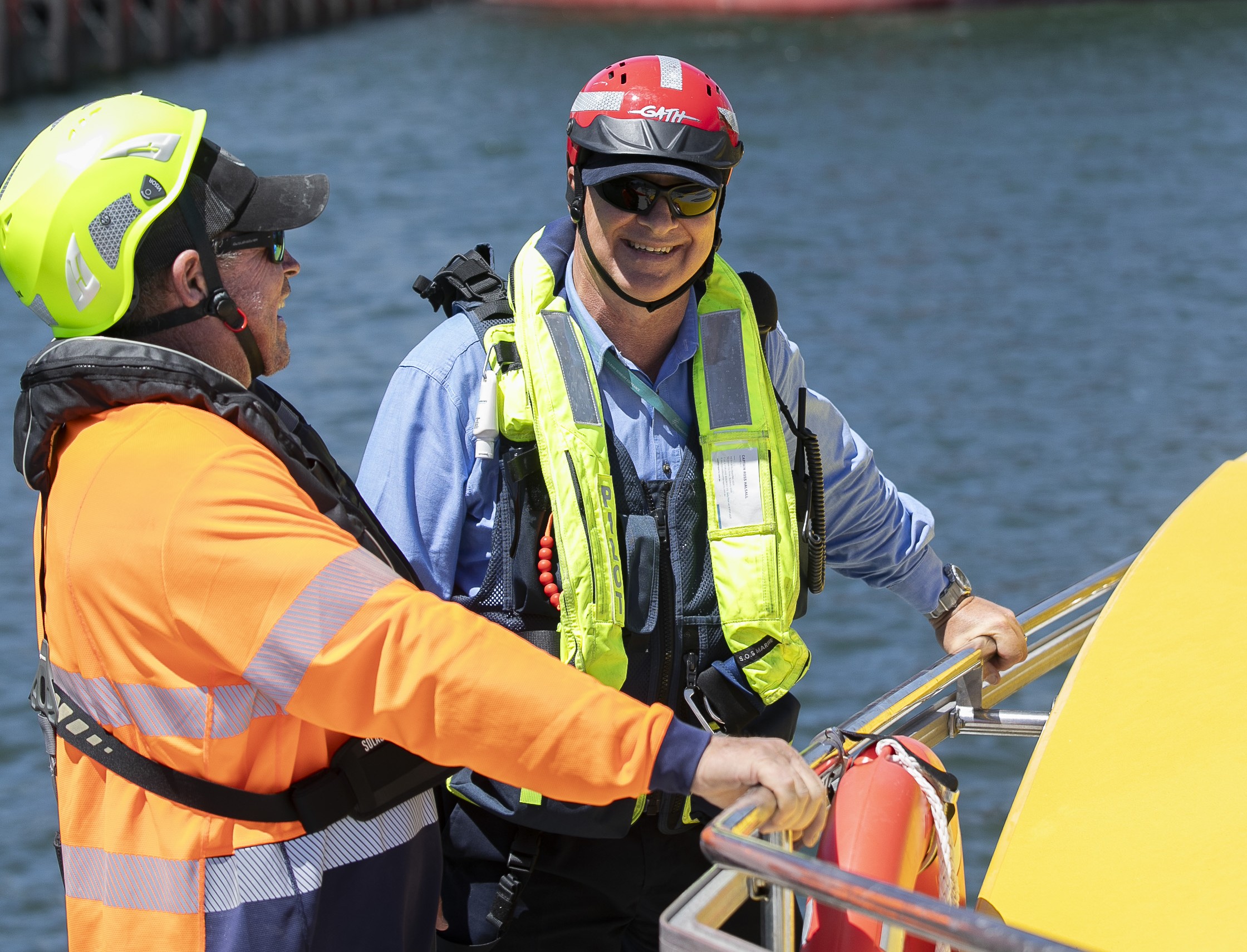 Pilot and deckhand