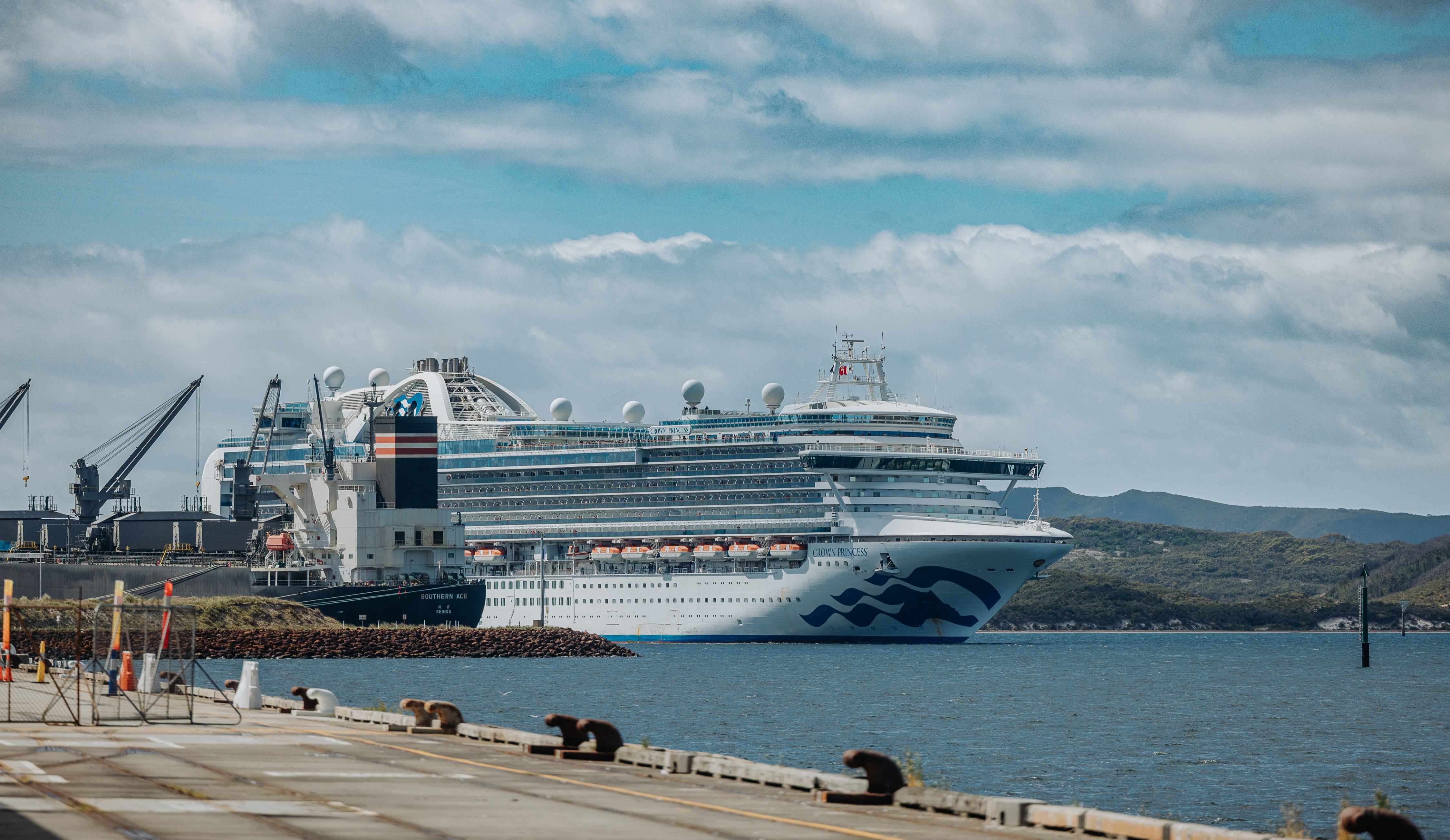 Cruise vessel arriving at Port of Albany