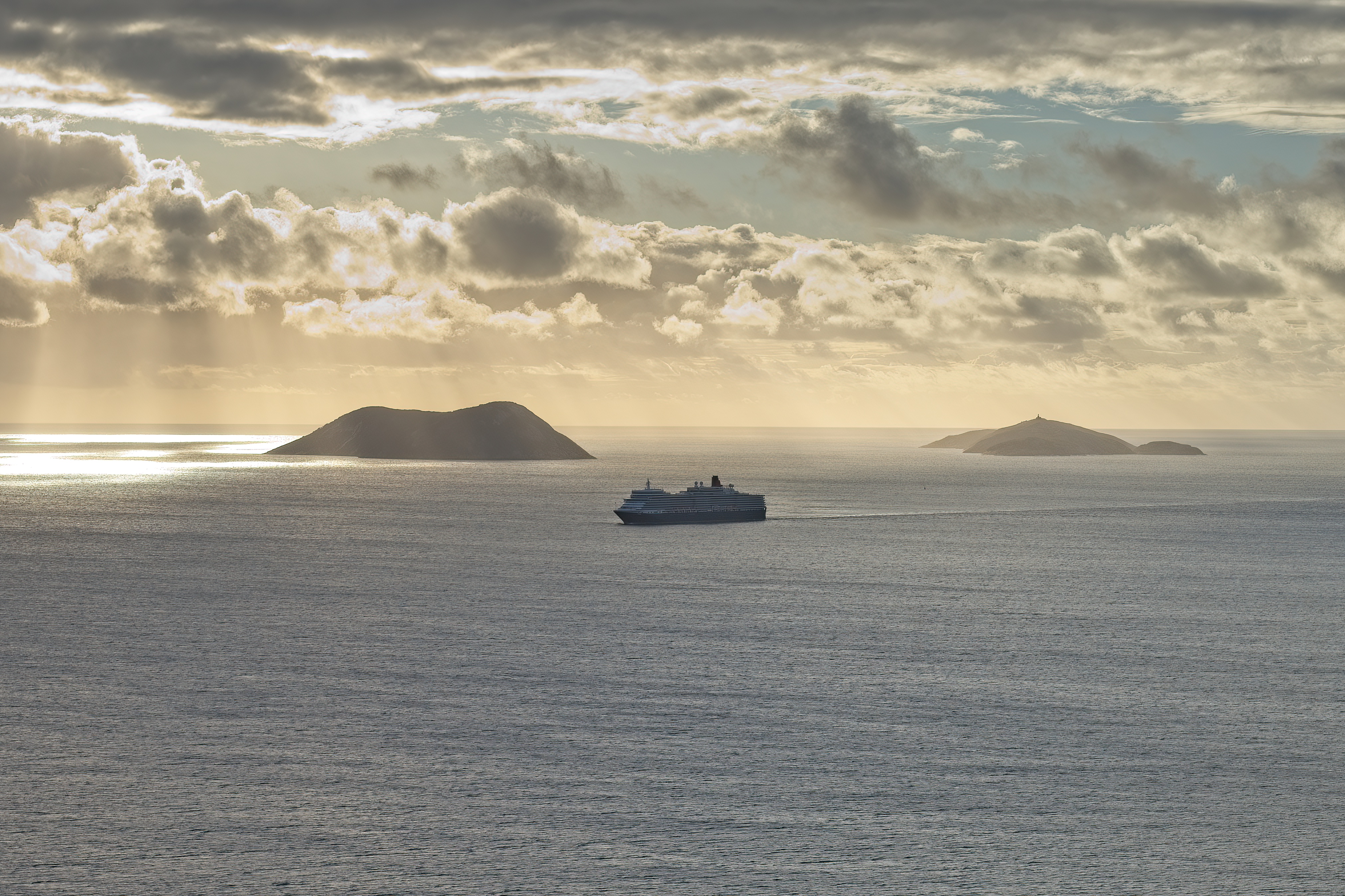 King George Sound with a cruise ship