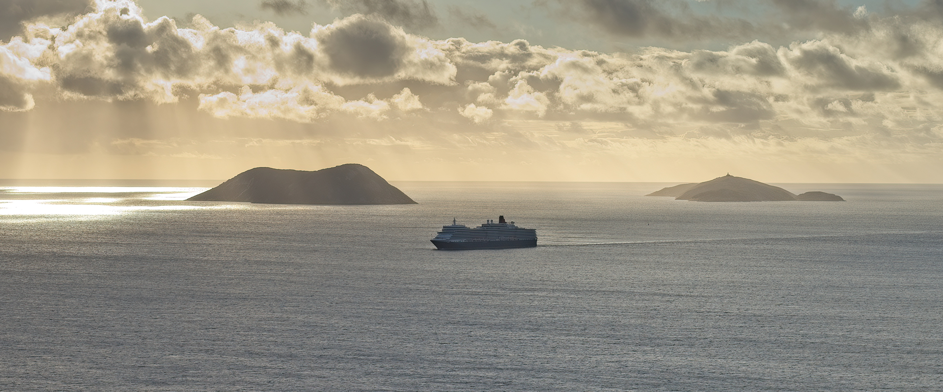 King George Sound with a cruise ship