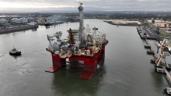 Helix vessel in Port of Bunbury