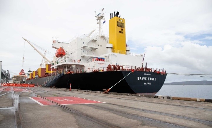 The Brave Eagle delivered 32,000 tonnes of fertiliser to the Port of Albany in mid-June.