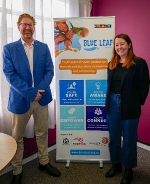 Southern Ports Regional Manager – Bunbury Lee Smith discussed the Blue Leaf Initiative with coordinator Bec McLevie.